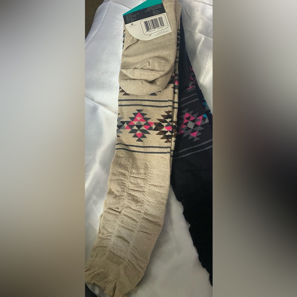 Patterned Leggings Black and Tan Size 6-10.5